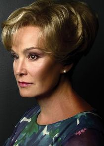 Jessica Lange
as Constance Langdon