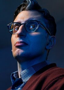 Ryan J. Haddad
as Oliver Marwan