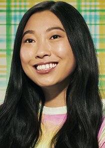 Awkwafina
as Nora Lin