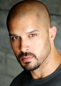 Terrell Tilford
as Sean Clarke