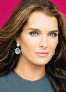 Brooke Shields
as Kat Young