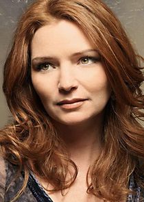 Brigid Brannagh
as Pamela Moran