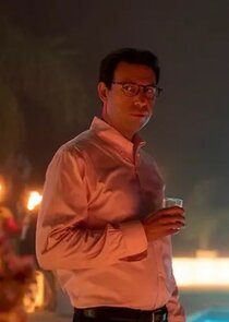 Alex Karpovsky
as Jeff Glaser