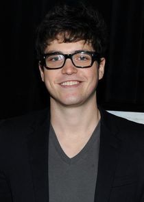 Philip Ettinger
as Cory Hunt