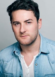 Emmett Skilton
as Victor Lownes