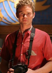 Aaron Ashmore
as Jimmy Olsen