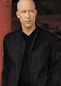Michael Rosenbaum
as Lex Luthor
