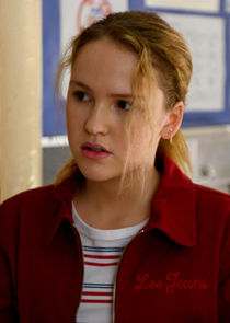 Talitha Bateman
as Alexis 