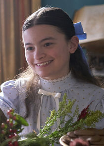 Dalila Bela
as Diana Barry