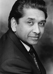 Marvin Ishmael
as Raj Varshidi