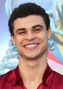 Kolton Stewart
as Tate Hudson