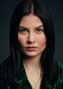 Malin Buska
as Satu Jarvinen