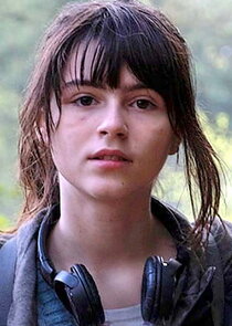 Giulia Dragotto
as Anna