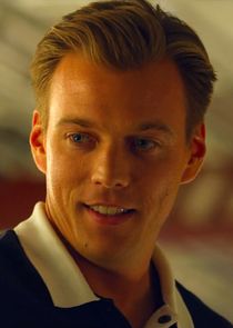 Jake Abel
as Sasha Harrison