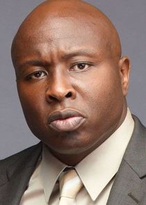 Steve Harris
as Detective Isaiah “Bird” Freeman