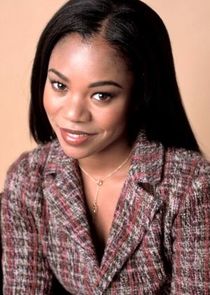 Regina Hall
as Corretta Lipp
