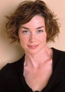 Julianne Nicholson
as Jenny Shaw