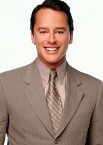 Gil Bellows
as Billy Thomas