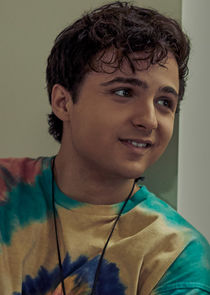 Dylan Schmid
as Josh Smith