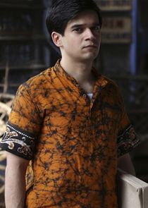 Vivaan Shah
as Varun Mehra