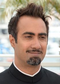 Ranvir Shorey
as Waris