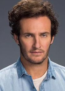 Angel Bonanni
as Tommy Gibbs