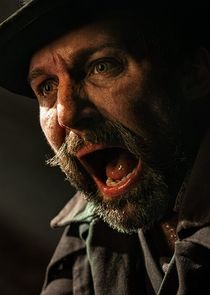 Johnny Harris
as Franklin Scrooge