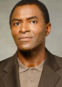 Carl Lumbly
as Marcus Dixon
