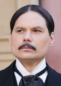 Michael Ian Black
as Peepers