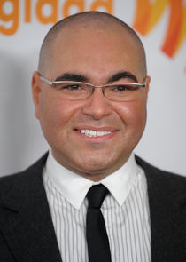 Nolé Marin
as Judge