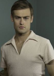 Douglas Booth
as Anthony Marston