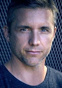 Jeff Hephner
as John Case