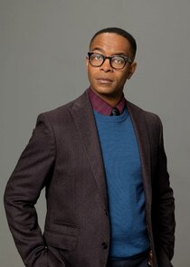 Tristen J. Winger
as Lyle Burton