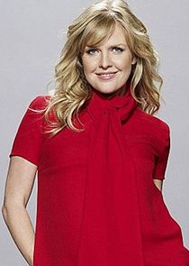 Ashley Jensen
as Olivia Hollenbeck