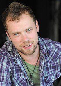 Brendan Fletcher
as George Coe