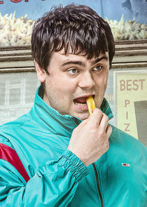 Tom Hanson
as Leslie 