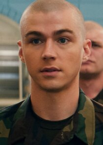 Miles Heizer
as Cameron Cope