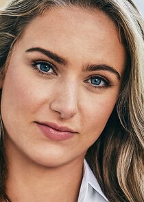 Courtney Skippon
as 3rd Stewardess