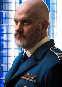 Mike O'Malley
as Lead Brakeman Sam Roche