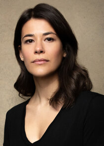 Celine Arden
as Kara Molloy