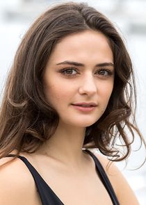 Megan Smart
as Samara Kahlil