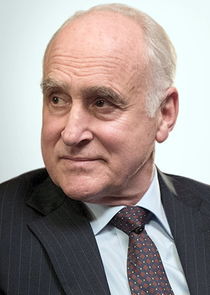 Jeffrey DeMunn
as Chuck Rhoades, Sr.