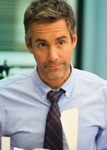 Jay Harrington
as Phil Quinlan