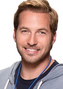 Ryan Hansen
as Joel Kotsky