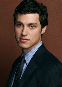 John Francis Daley
as Dr. Lance Sweets