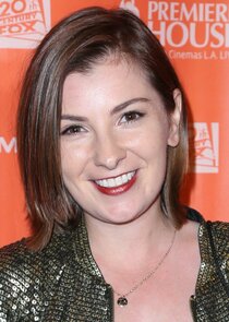 Cassandra Lee Morris
as Stacie Roberts