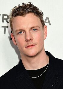 Patrick Gibson
as Christian Radic