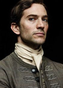 Luke Roberts
as Woodes Rogers