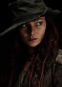 Clara Paget
as Anne Bonny