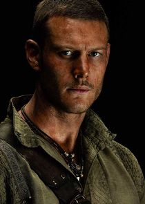 Tom Hopper
as William 